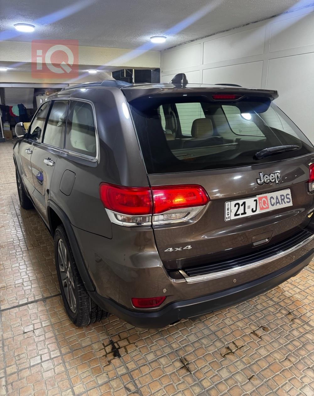 جيب جراند شيروكي